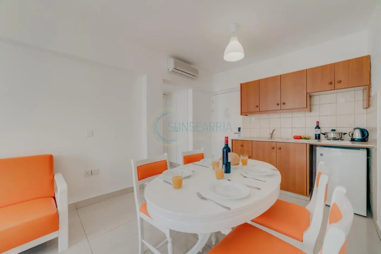 Christos Napa Apartments Ayia Napa