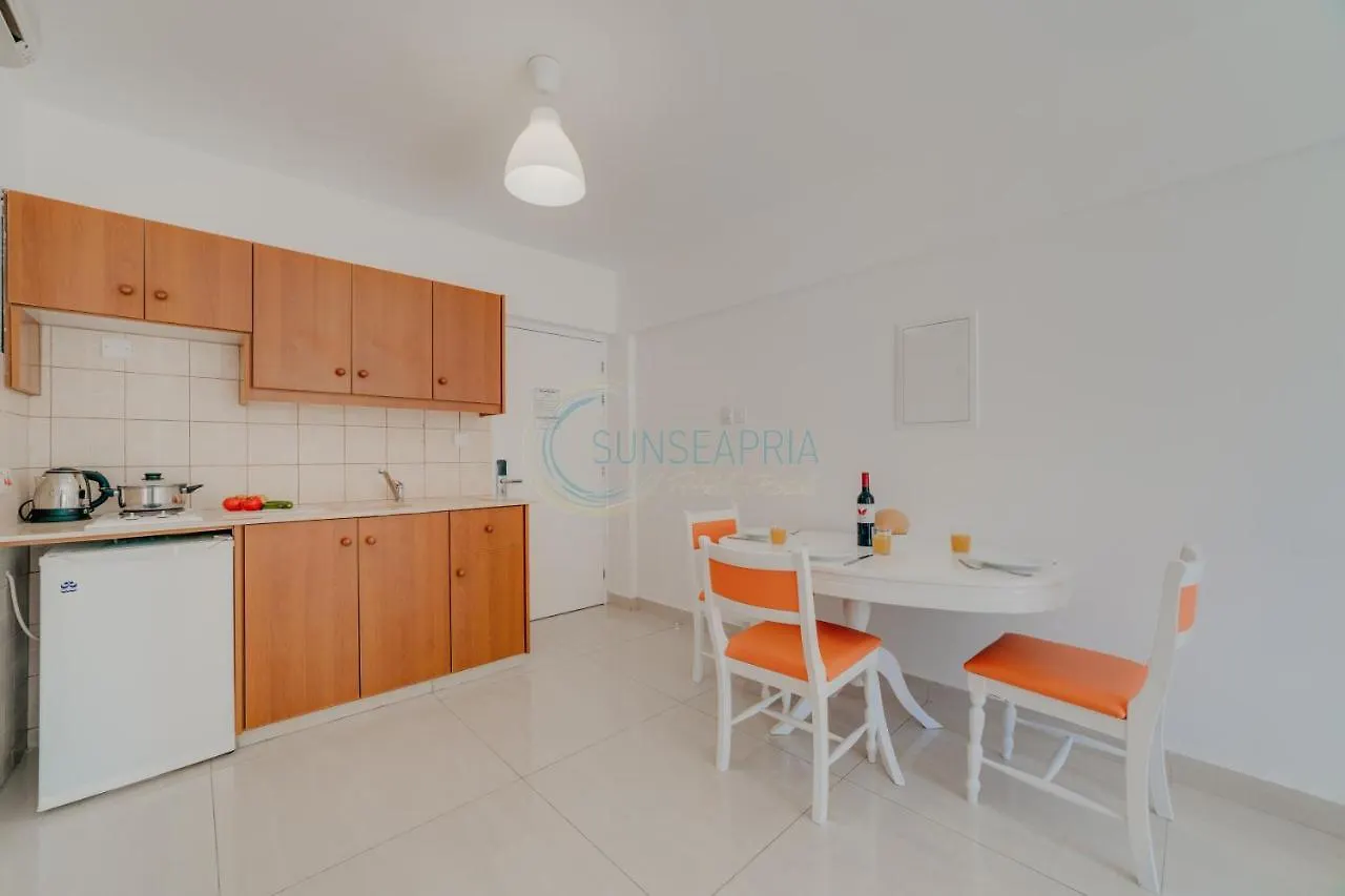 Christos Napa Apartments Ayia Napa