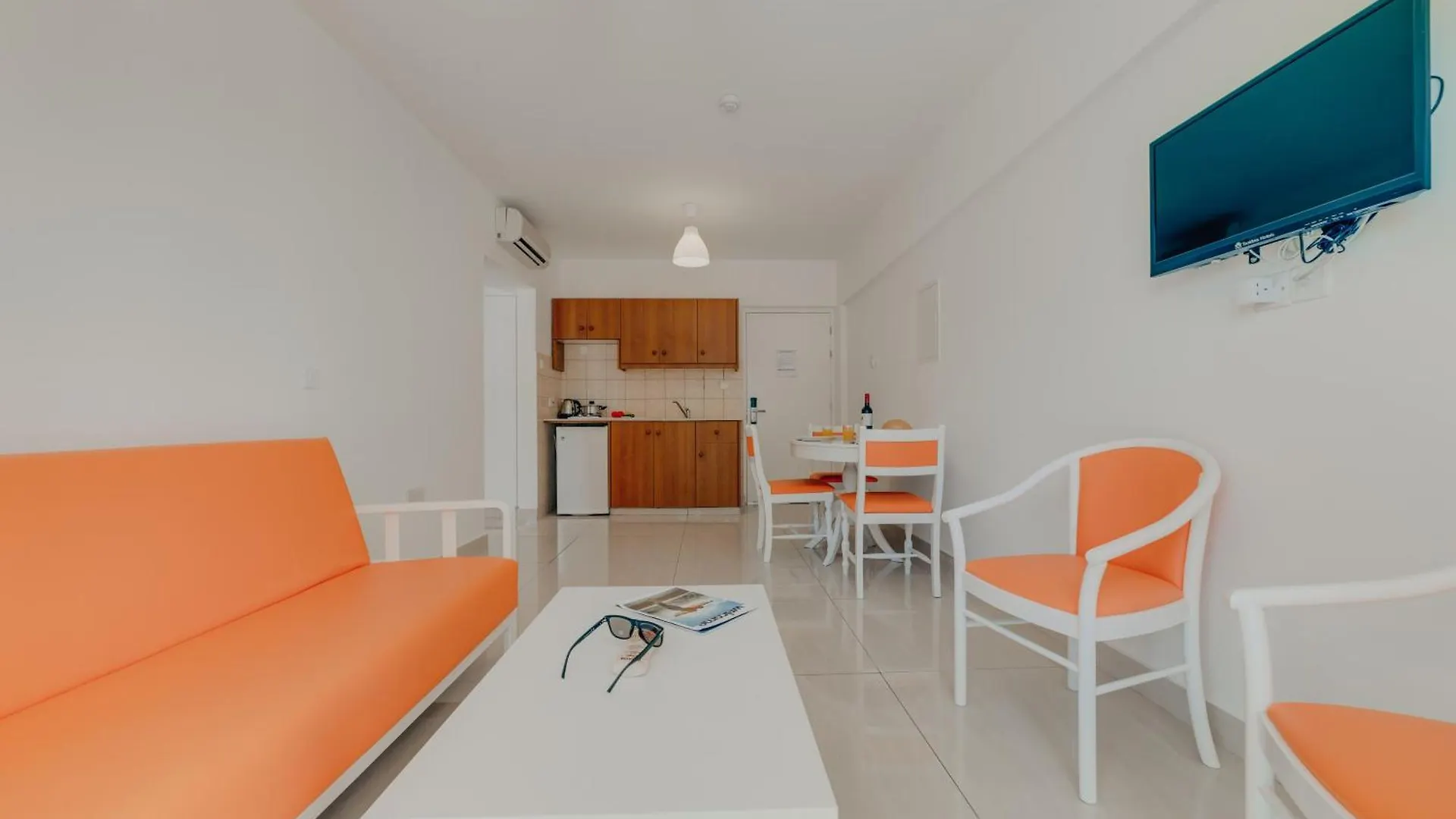 Christos Napa Apartments Ayia Napa